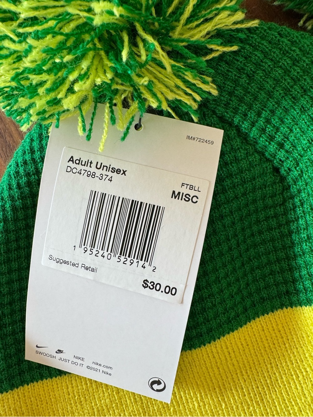 Official ‘On Field’ Nike Oregon Ducks Football Cuffed Beanie NEW 2 available - Picture 5 of 5